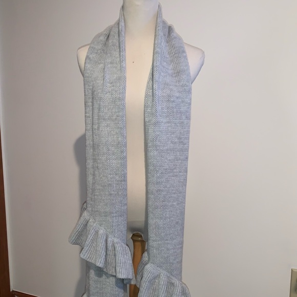 Express Scarf - Picture 2 of 6
